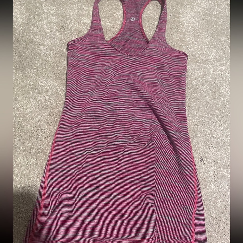 lululemon tank top